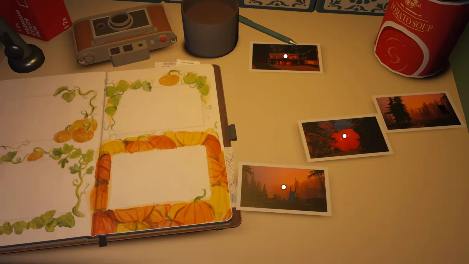 Lagerplatz-Album in Forever Ago mit kürbisgerahmten Seiten und gedruckten Sofortbildern auf dem Tisch