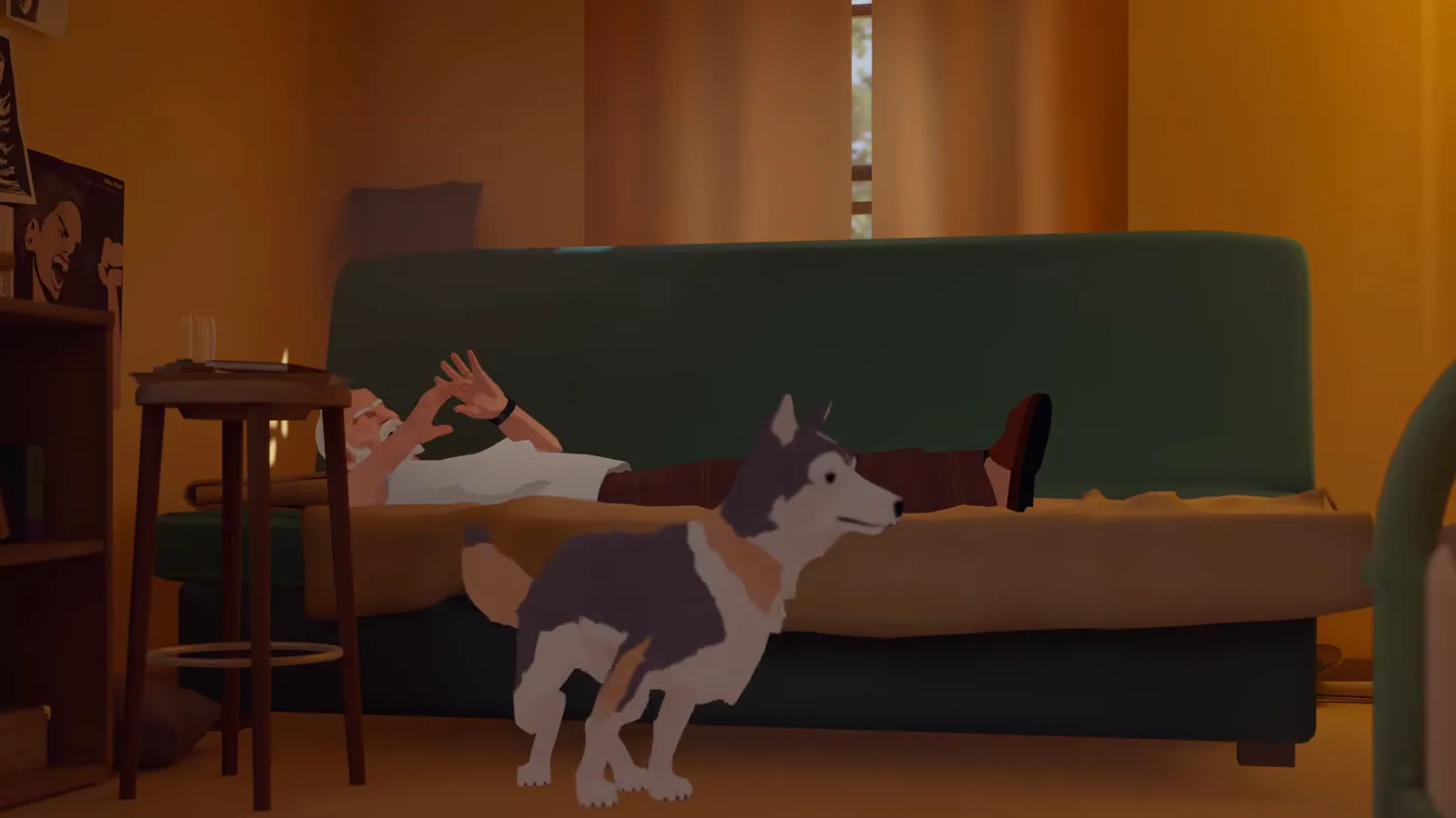 Alfred wacht in Forever Ago auf einem grünen Sofa in einem fremden Schlafzimmer auf, der Hund in der Nähe